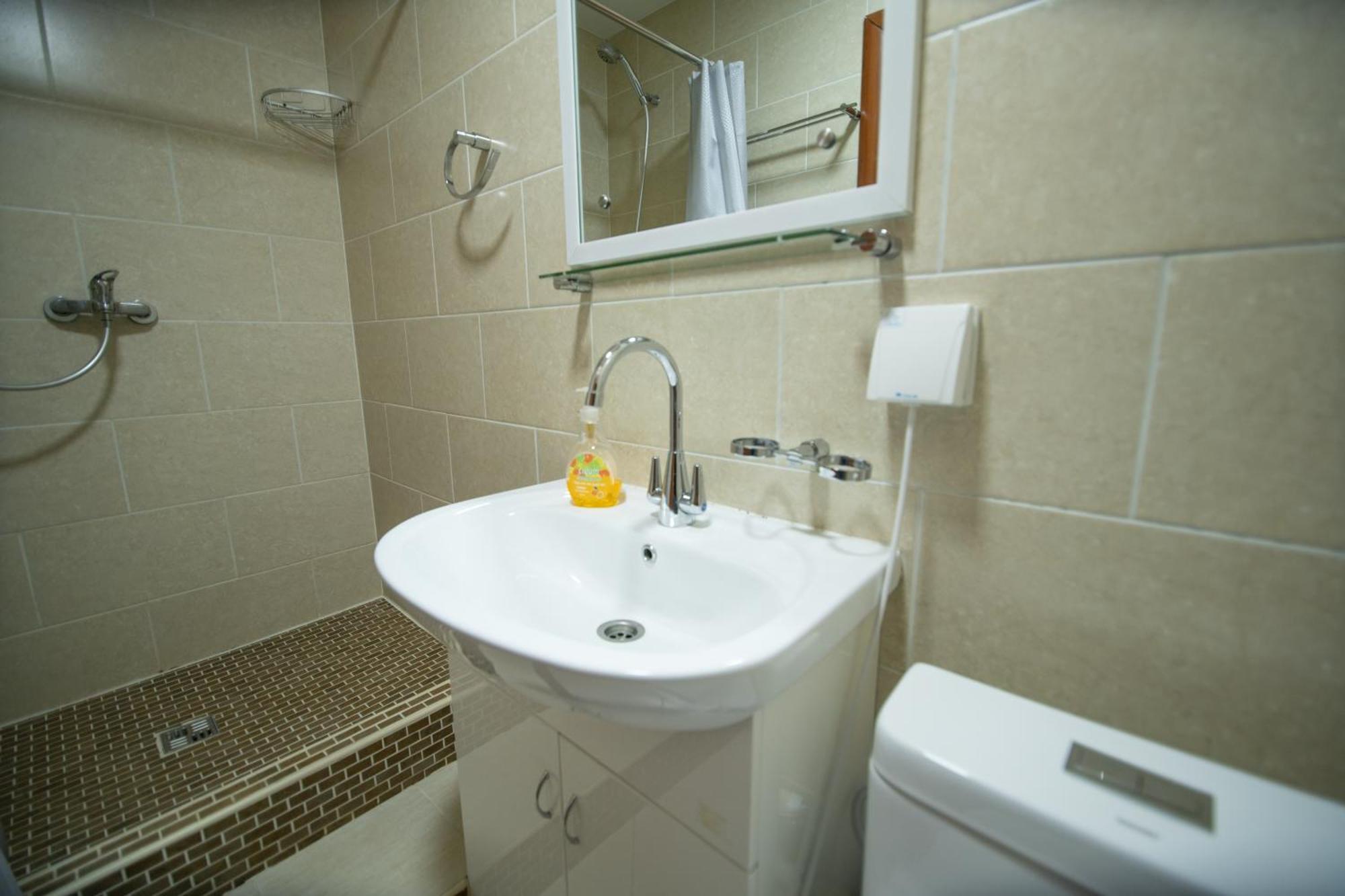 Zaya Hostel Ulaanbaatar Bagian luar foto